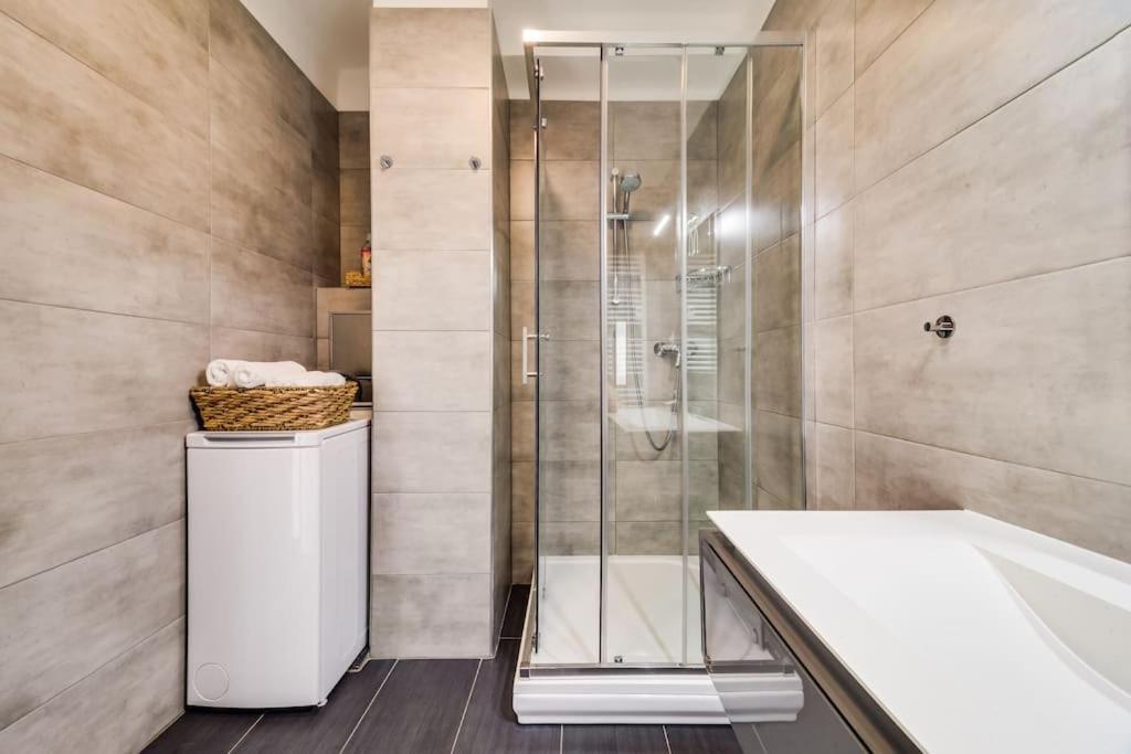 Floor With Terrace Апартаменты *
